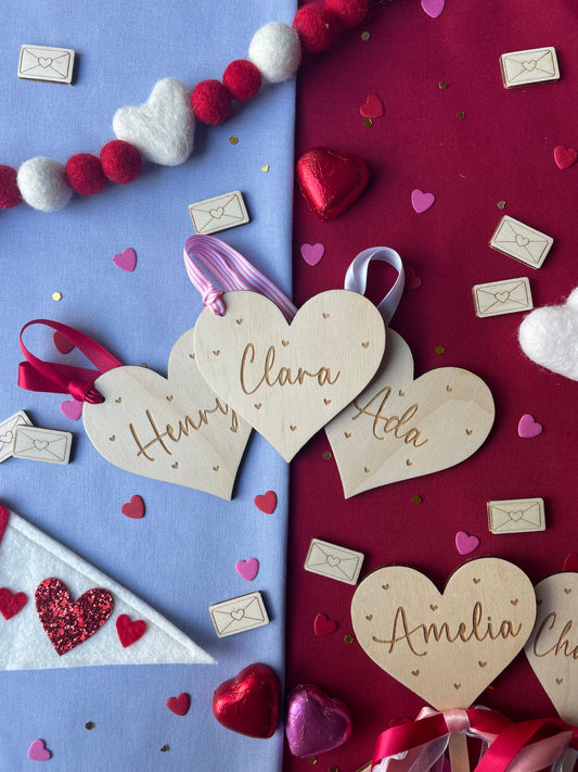 FIVER FRIDAY - Heart gift tags